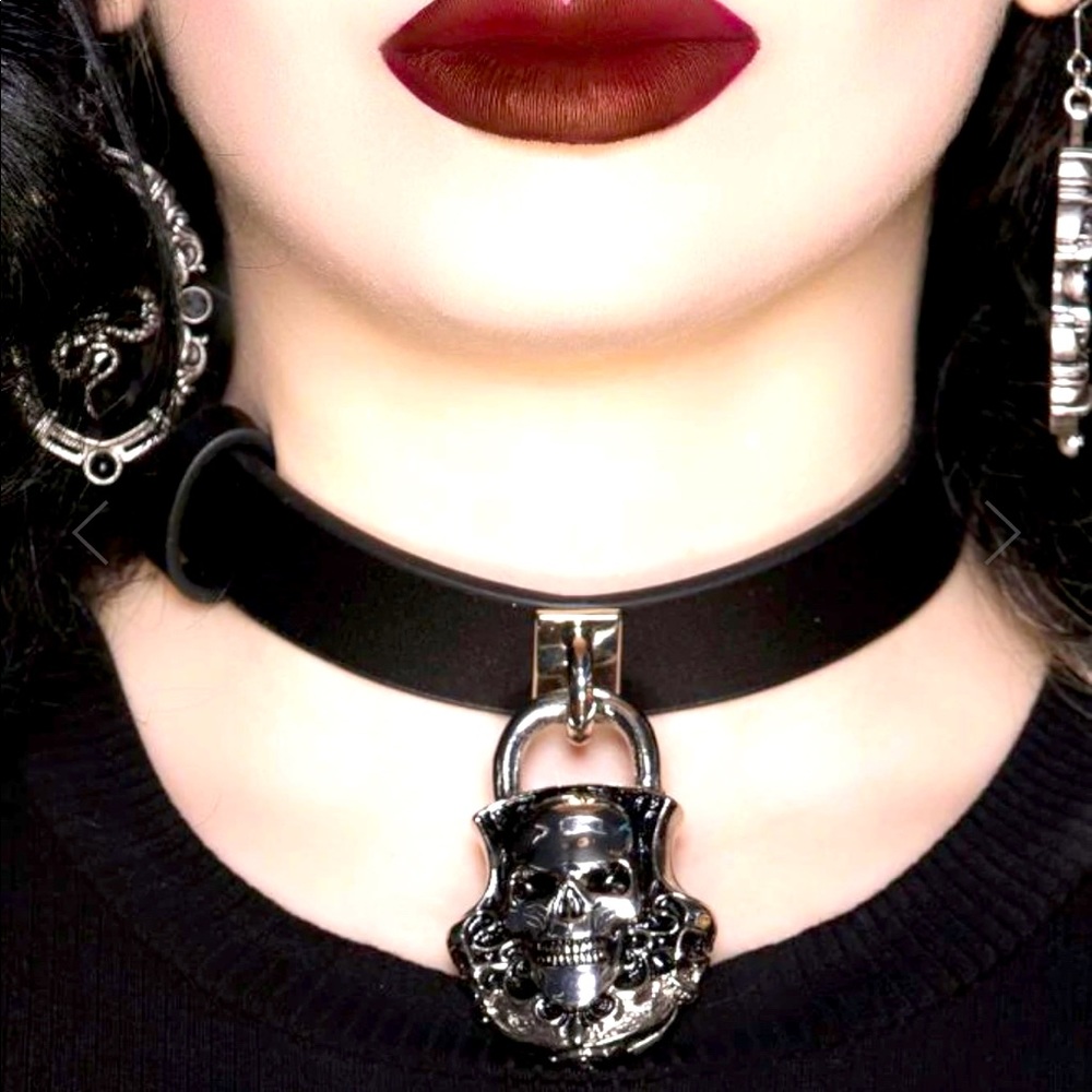 Lock Me Up Choker. Edgy skull lock metal choker.